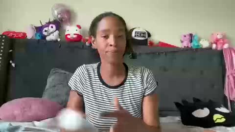 cum2charmxx online show from October 14, 8:53 pm