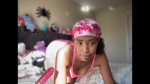 cum2charmxx online show from October 27, 4:22 pm