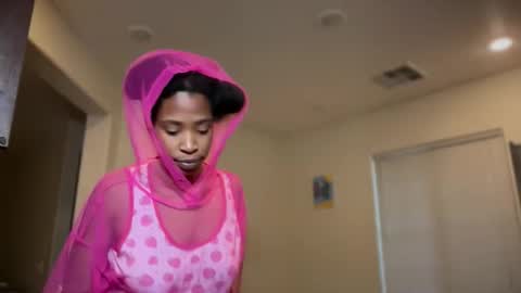 cum2charmxx online show from November 17, 2:34 pm