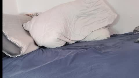 cum_boy84 online show from September 24, 4:32 pm