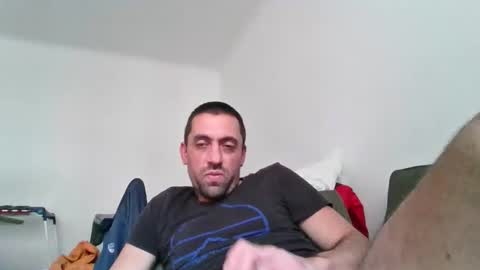 Snapshot of cum_shot8407 chatting on October 15, 9:53 am cum_shot8407 online show from October 15, 9:53 am