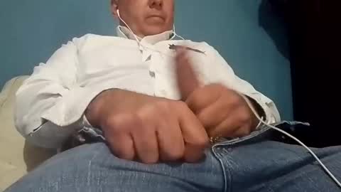 cumbian_chero online show from March 3, 4:14 pm