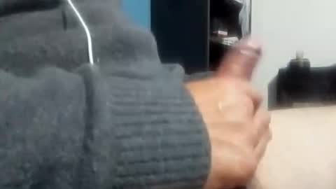 cumbian_chero online show from February 12, 1:50 pm