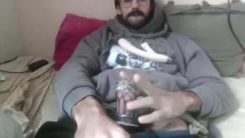 Snapshot of cumboy1201 chatting on February 28, 7:53 am cumboy1201 online show from February 28, 7:53 am