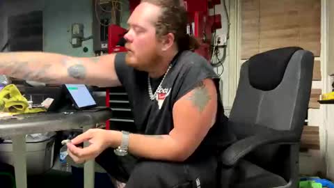 cumdaddyy92 online show from April 18, 4:49 am