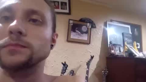 Snapshot of cumfetishswallower chatting on October 22, 10:15 am cumfetishswallower online show from October 22, 10:15 am