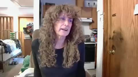 Snapshot of cumfornikki chatting on December 24, 4:30 pm Nikki online show from December 24, 4:30 pm