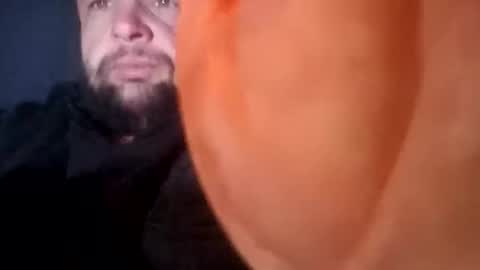 Snapshot of cumgazm69 chatting on October 28, 2:31 pm kiwi bloke online show from October 28, 2:31 pm