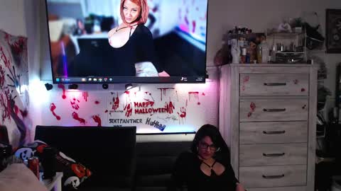 Snapshot of cumguzzlingskank chatting on October 3, 11:46 pm cumguzzlingskank online show from October 3, 11:46 pm