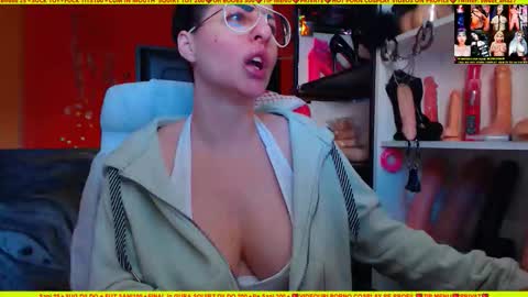 cuminmenowbby online show from October 24, 2:46 pm