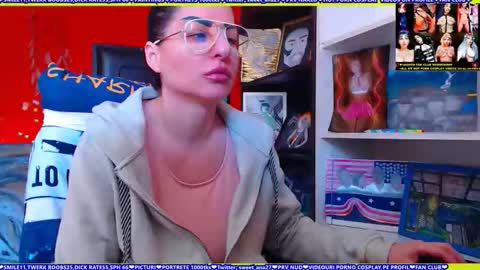 cuminmenowbby online show from April 13, 11:37 am