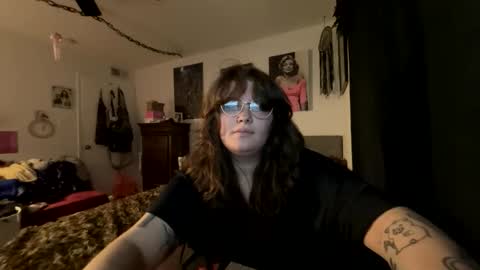 cummiepuppy777 online show from March 20, 6:02 pm