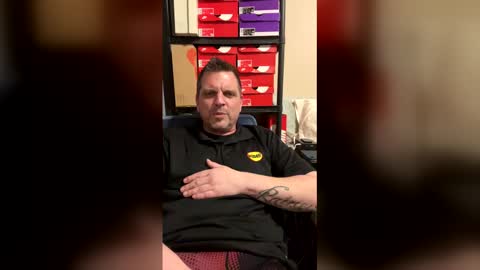 cummsalot425 online show from April 17, 11:30 pm