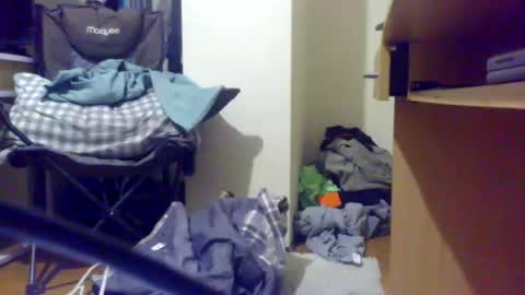 Snapshot of cumnridewa chatting on July 14, 11:43 pm cumtowa online show from July 14, 11:43 pm