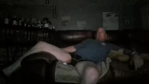 Snapshot of cumsalot55797187 chatting on January 22, 4:23 am cumsalot55797187 online show from January 22, 4:23 am