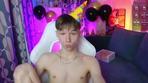 cumte_boy online show from March 26, 1:11 am