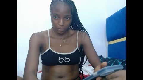 cupidxdoll online show from April 9, 8:20 am