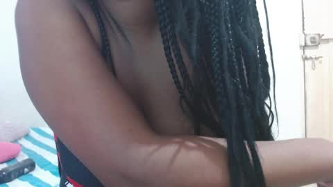 Snapshot of cuplex_hotlatina94 chatting on June 6, 3:17 pm dominic and julieta... independent models online show from June 6, 3:17 pm