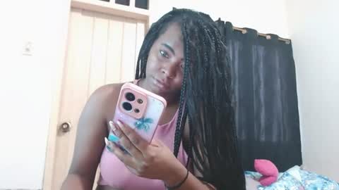 Snapshot of cuplex_hotlatina94 chatting on June 9, 11:44 am dominic and julieta... independent models online show from June 9, 11:44 am