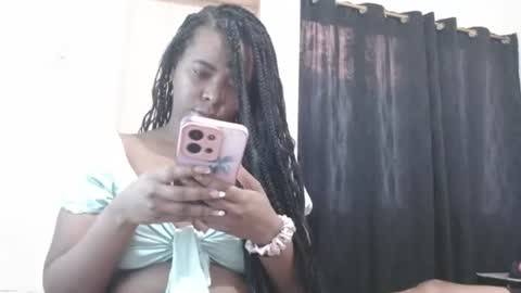 Snapshot of cuplex_hotlatina94 chatting on July 7, 11:47 am dominic and julieta... independent models online show from July 7, 11:47 am