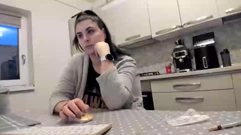 maria  alex online show from March 28, 4:12 am