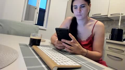 Snapshot of cuplu29 chatting on June 30, 2:23 am maria alex online show from June 30, 2:23 am