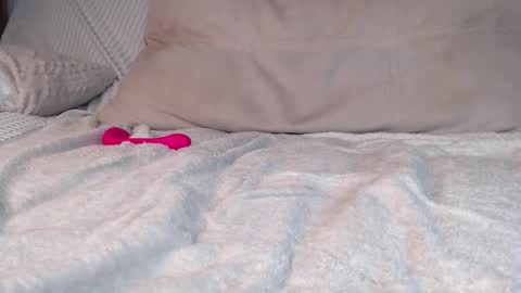 Jessy online show from January 5, 5:38 pm