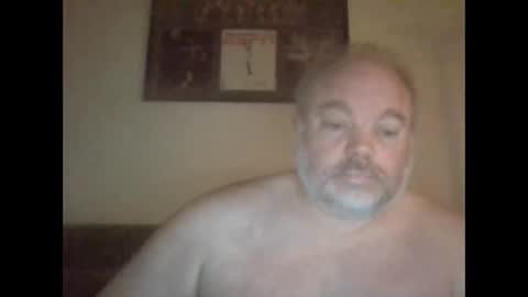 Snapshot of curiousbate1 chatting on March 10, 5:00 am CuriousBate1 online show from March 10, 5:00 am