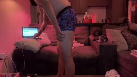 curiousbwcc online show from September 17, 11:56 am