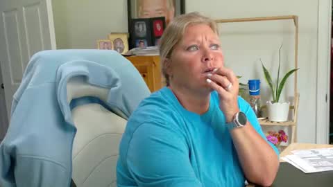 curious couple online show from July 10, 3:03 pm