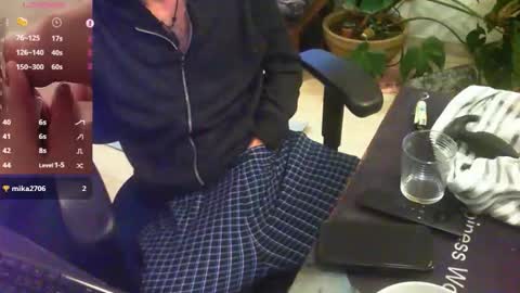 curiousgenie online show from November 29, 9:40 pm