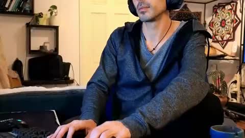 curiousgenie online show from January 17, 4:33 pm