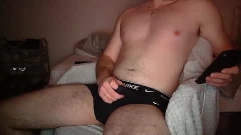 Snapshot of curiousharryxx chatting on December 26, 10:20 pm BritishHarry online show from December 26, 10:20 pm