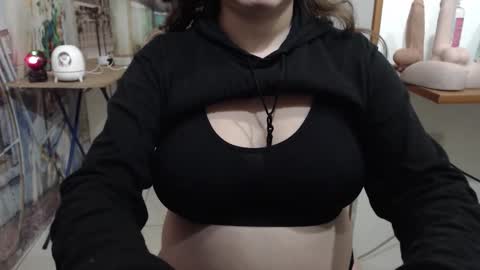 Vannesa online show from February 16, 9:55 pm