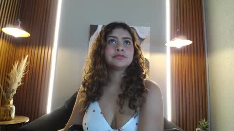DANI online show from April 7, 2:01 am