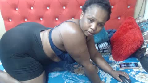 curveass93 online show from July 8, 12:48 am