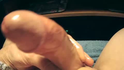 Snapshot of curvelovetool chatting on February 4, 3:11 am curvelovetool online show from February 4, 3:11 am