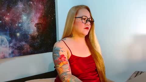 C H E R R Y  online show from October 22, 3:29 am