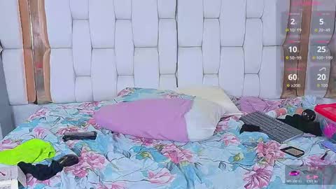 curvyhomebebe online show from April 9, 6:19 am