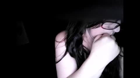 Snapshot of curvymomy69 chatting on October 28, 12:30 pm Milfmomma online show from October 28, 12:30 pm