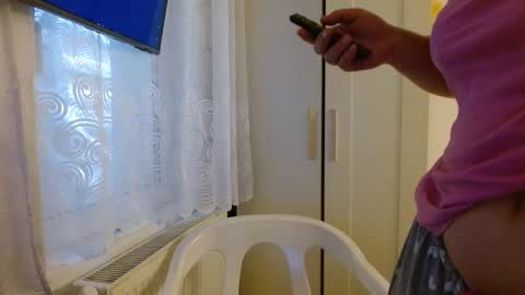 Snapshot of curvymomylore chatting on February 2, 11:09 am Lore online show from February 2, 11:09 am