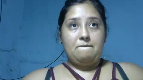 Snapshot of curvysexy_rose chatting on March 22, 5:38 pm curvysexy_rose online show from March 22, 5:38 pm