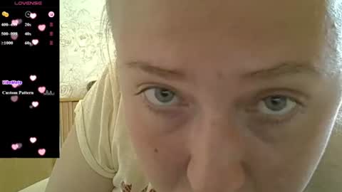 Curvy online show from July 17, 11:28 am