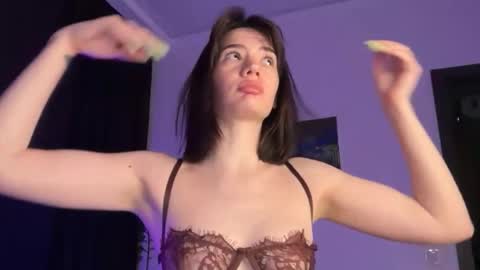 cute_bubbles online show from April 23, 6:10 pm