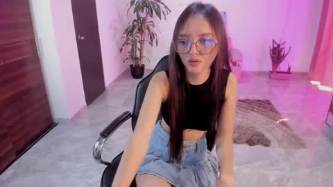 Bella Fox online show from December 17, 2:34 pm