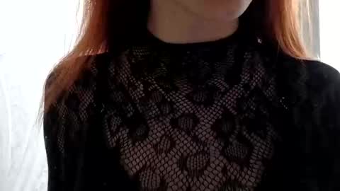 Snapshot of cute_foxis chatting on May 24, 4:23 pm cute_foxis online show from May 24, 4:23 pm