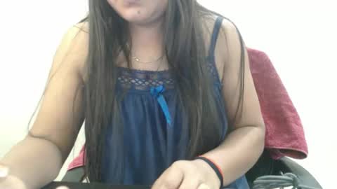 Snapshot of cute_kavya chatting on October 13, 2:11 am cute_kavya online show from October 13, 2:11 am