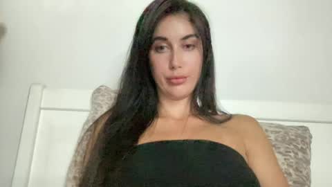 cute_kriss94 online show from July 4, 8:48 pm