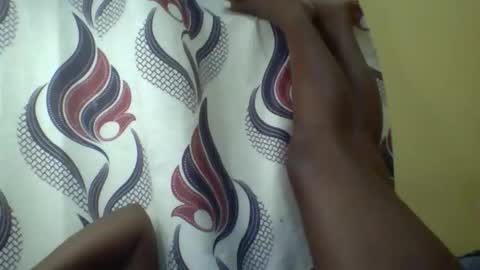 Snapshot of cute_latifah chatting on January 13, 8:14 pm cute_latifah online show from January 13, 8:14 pm