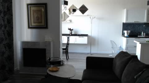 Lilia online show from May 15, 12:01 pm